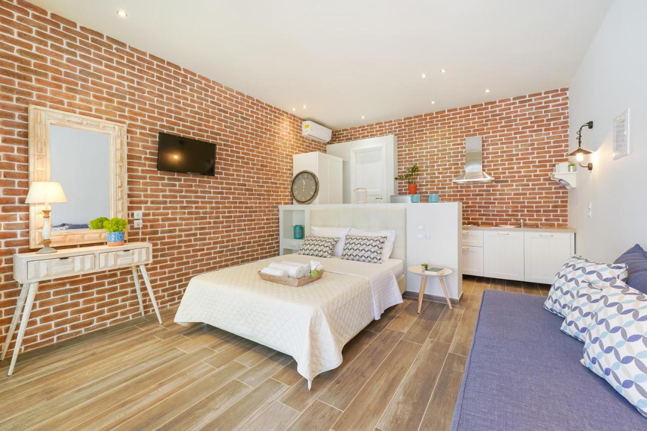Golden Beachside Terrace Chrysi Ammoudia Exterior photo