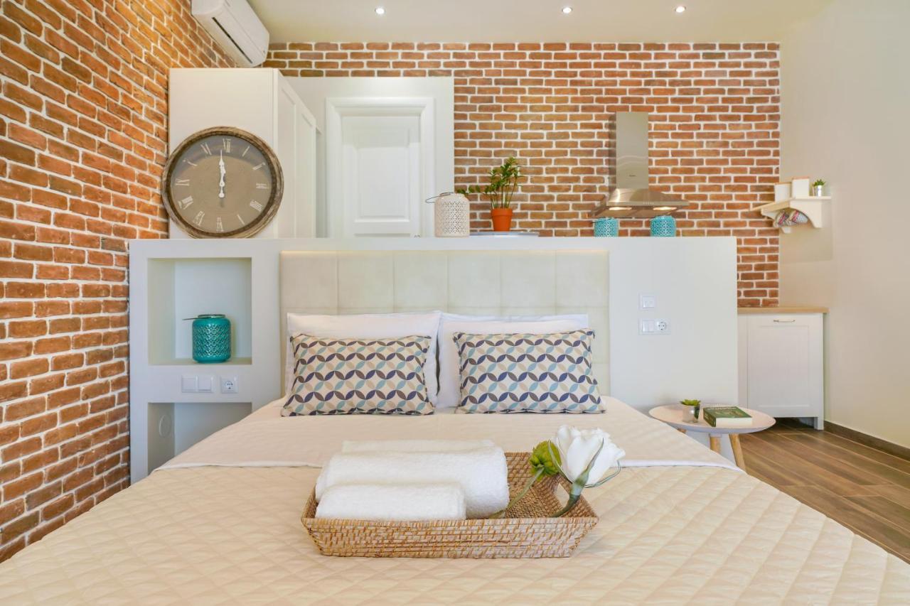 Golden Beachside Terrace Chrysi Ammoudia Exterior photo